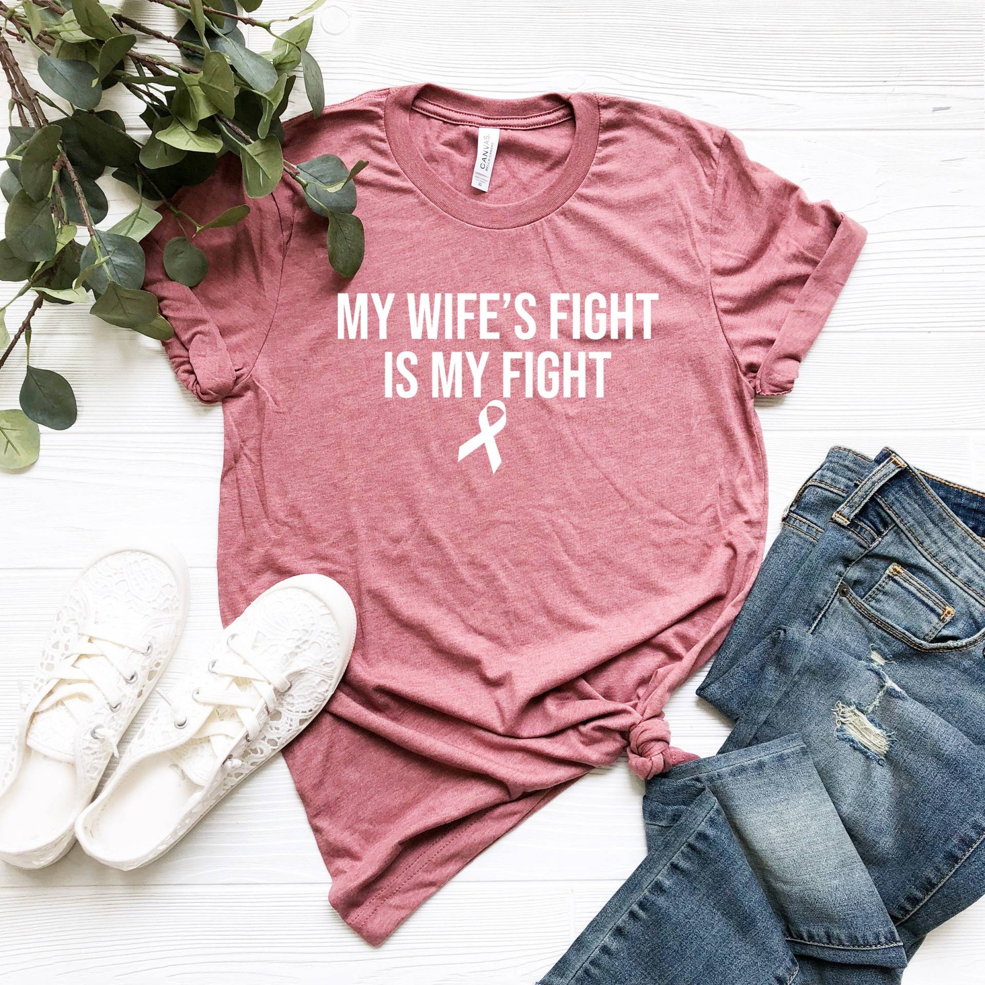 My Wife Es Fight Is Shirt, Ehemann Brustkrebs Familie Krebs Support Shirt von LavenderBluesMarket