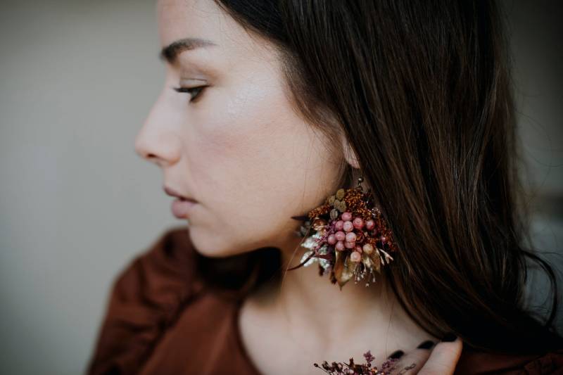 Maria | Blümen Ohrringe Mit Zarten Rosa/Burgunder Tönen Und Glitzernen Details/Boho Blumen Blume Handgefertigter Hochzeit Schmuck Maria | Blümen Ohrringe Mit Zarten Rosa/Burgunder Tönen Und Glitzernen Details/Boho Blumen Blume Handgefertigter Hochzeit Schmuck von LaviAccessories