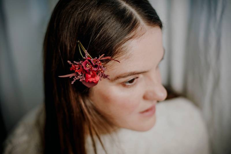 Myriana Haarspange | in Rot/Burgund/Rosa/Lila Tönen, Konservierter Eukalyptus/Pflanzen Schnapper Mädchen Haarteil Clip von LaviAccessories