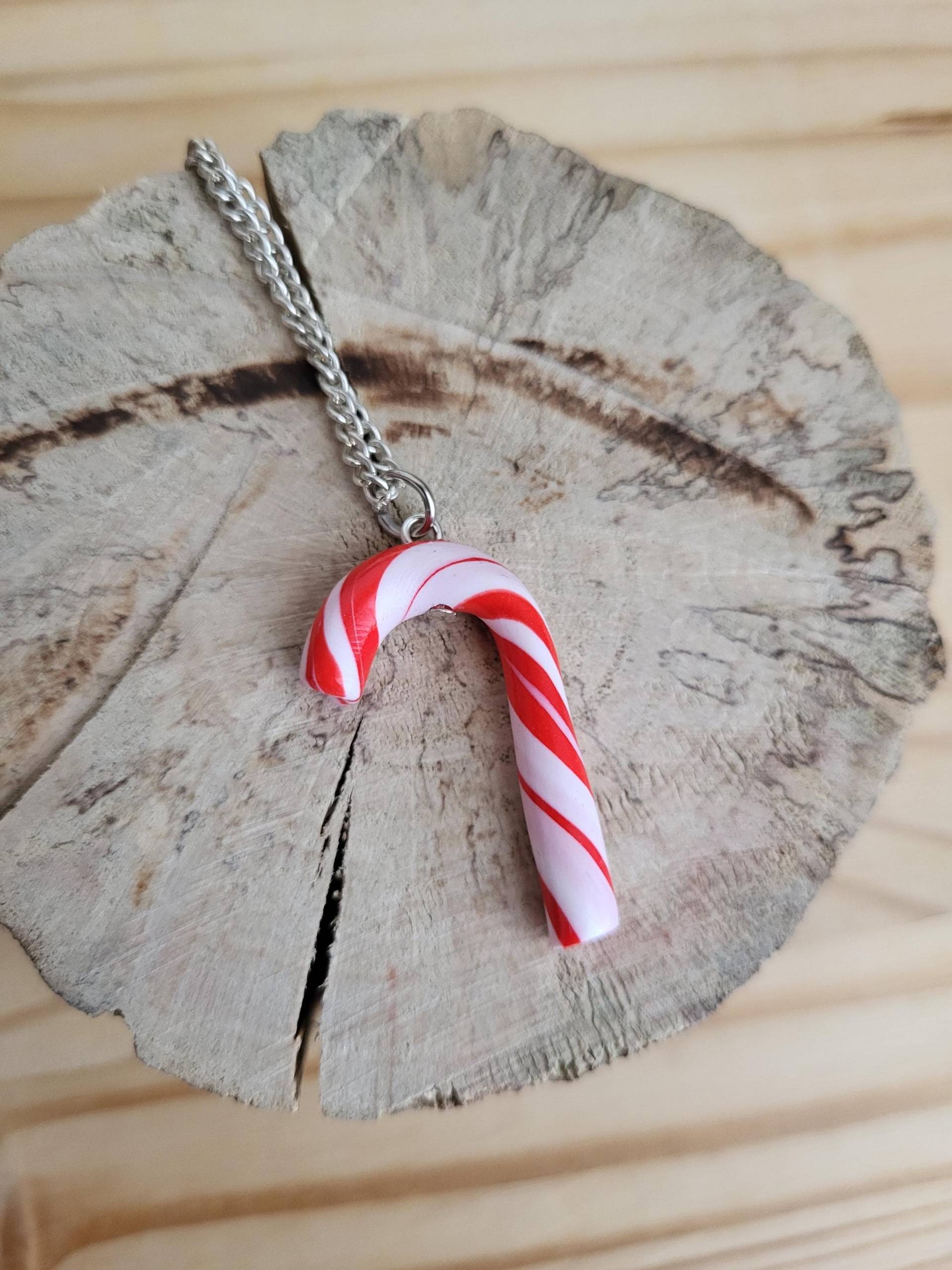 Handgemachte Zuckerstangenkette Handgemachte Zuckerstangenkette von Lavieenfimo
