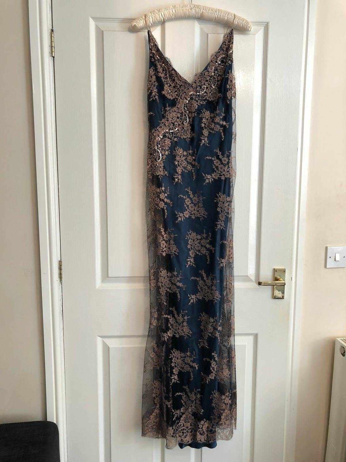 Vintage Jenny Packham Blau Seide Abendkleid Größe 12 Uk Vintage Jenny Packham Blau Seide Abendkleid Größe 12 Uk von LaviniaVintageCo