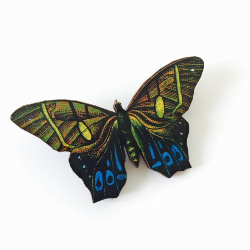 Dunkel Grün Und Schwarz Schmetterling Wald Holz Brosche Geburtstag Geschenk Natur Wildlife Kleine Insekt Einzigartig Für Ihre Schmetterlinge von LaviniasTeaParty
