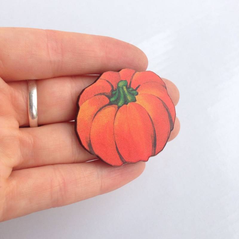 Kitsch Squash Jack O Lantern Orange Und Grün Kürbis Halloween Party Holz Brosche Retro Pin Geschenk Laser Cut von LaviniasTeaParty