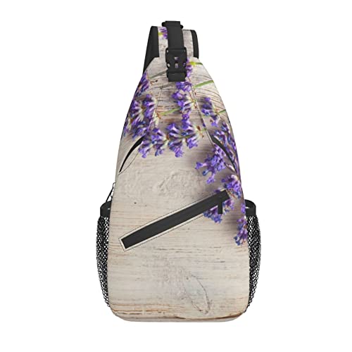 Sling Bag Lavendel Blume auf Holz Wandern Daypack Crossbody Schulter Rucksack Reise Brusttasche für Männer Frauen von Lawenp