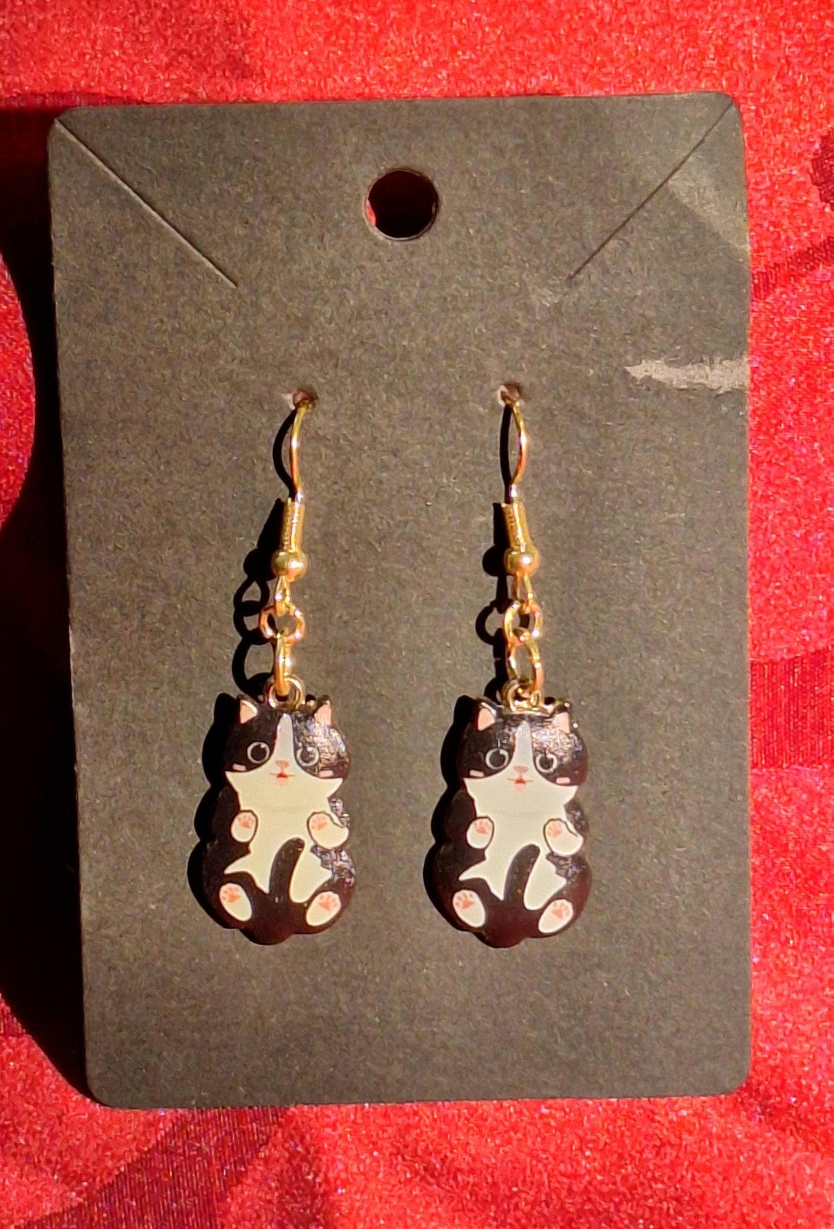 Süße Katzen Ohrringe Metall Gold Handmade Für Dich, Bestes Geschenk Liebhaber Süße Katzen Ohrringe Metall Gold Handmade Für Dich, Bestes Geschenk Liebhaber von LaxArtbyMeri