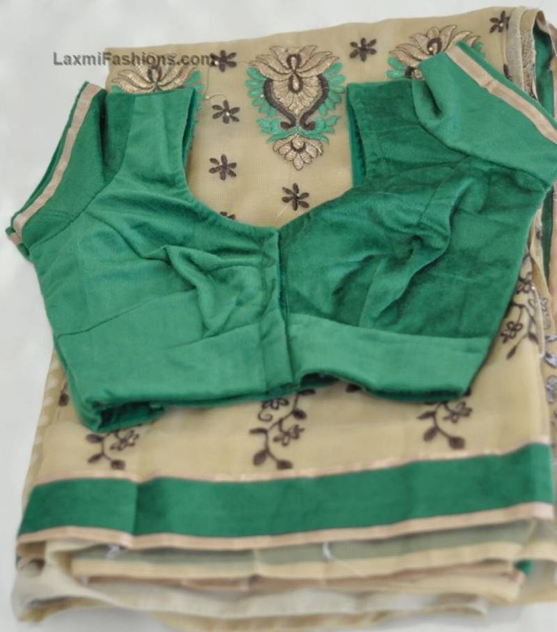 Sale 25% Rabatt Creme Chiffon Jute Seide Sari Booti Stickerei Gestickt Designer Samt Grüne Bluse Bollywood Black Friday Sale von LaxmiFashions
