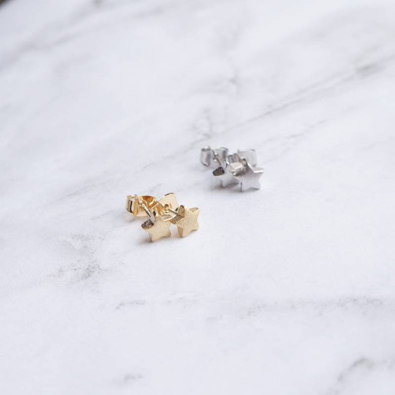 Winzige Stern Ohrstecker Ohrringe Gold Oder Silber Minimalist Zierliche Kleine Schmuck Für Frauen von LayerIt