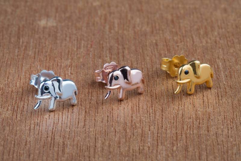 Baby Elefant Ohrringe, 925 Sterling Silber Baby Elefant Ohrringe, 925 Sterling Silber von LazarevicJewelry