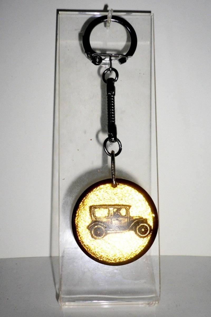 Sammlerstück Vintage Old Automotores Auto Werbung Souvenir Schlüsselbund Sammlerstück Vintage Old Automotores Auto Werbung Souvenir Schlüsselbund von Lazaros2004