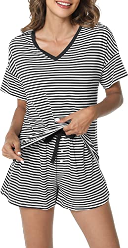 LazyCozy Bambus-Pyjama-Set für Damen, gestreift, kurzärmeliges Hemd mit Schlafshorts, weiche Nachtwäsche PJ Set, Dunkelgrau gestreift, XXL von LazyCozy