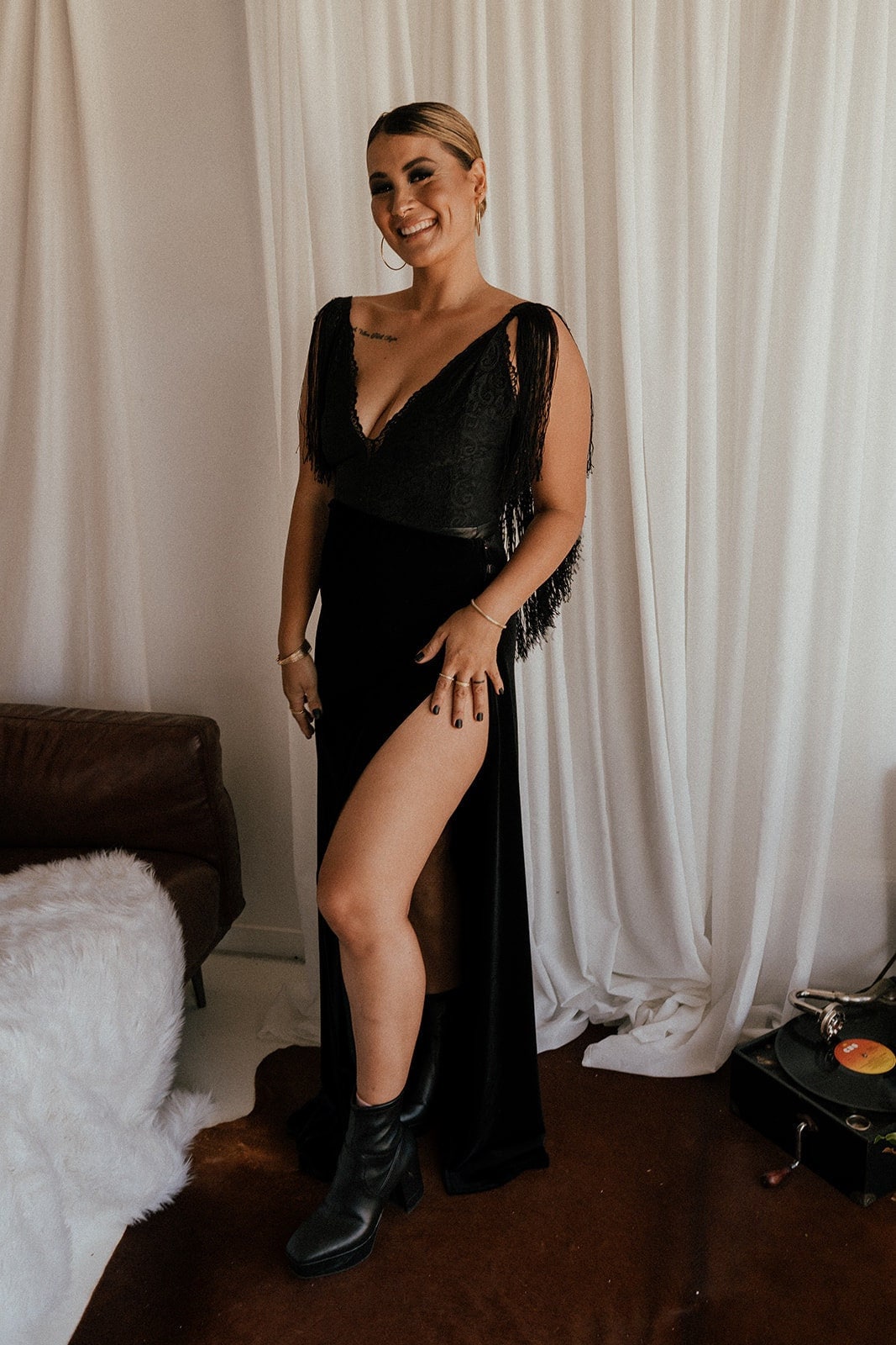 Spitzen-Body Mit Langem Rock Für Formelle Anlässe von LazyGirlLingerie