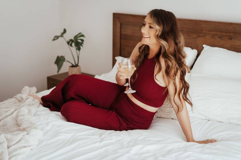 Weinstubenhose, Rote Breite Beinhose von LazyGirlLingerie