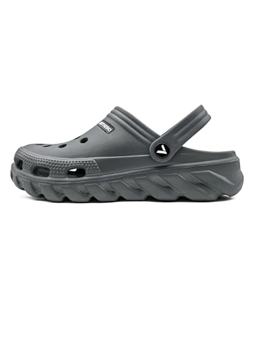 LazyWalk Herren atmungsaktiv Leichtgewicht Clogs Hausschuhe mit Belüftungslöchern | Wasserschuhe für Garten, Strand & Freizeit | rutschfest & Bequem | Grau | Größe 41-42 von LazyWalk
