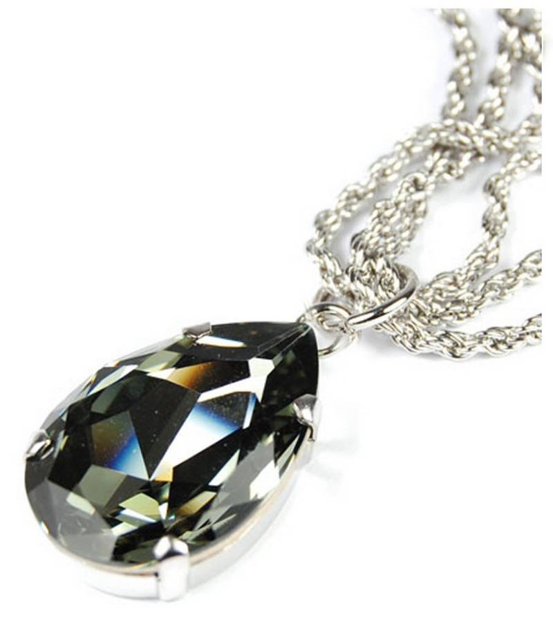 Le Bijou Kette mit Anhänger Crystal Elegance, XXL Tropfen-Anhänger mit Kette mit Markenkristallen von Le Bijou