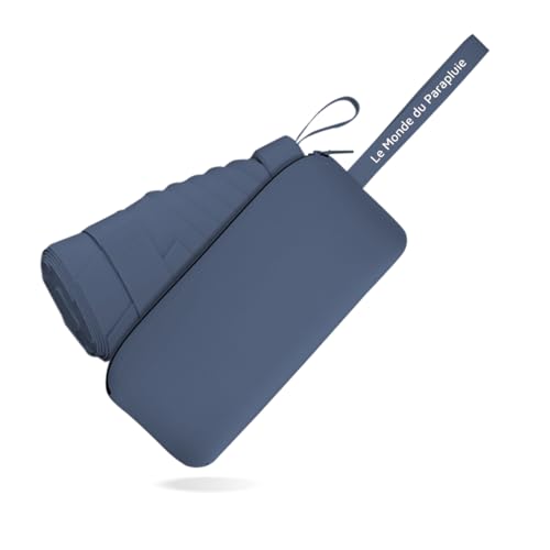 Le Monde du Parapluie Mini-Klappschirm für Damen, Regenschirm mit 6 Klappen, leicht und kompakt, 16 cm, Reiseformat, Tasche, winddicht, mit Ledertasche, Blau Le Monde du Parapluie Mini-Klappschirm für Damen, Regenschirm mit 6 Klappen, leicht und kompakt, 16 cm, Reiseformat, Tasche, winddicht, mit Ledertasche, Blau von Le Monde du Parapluie