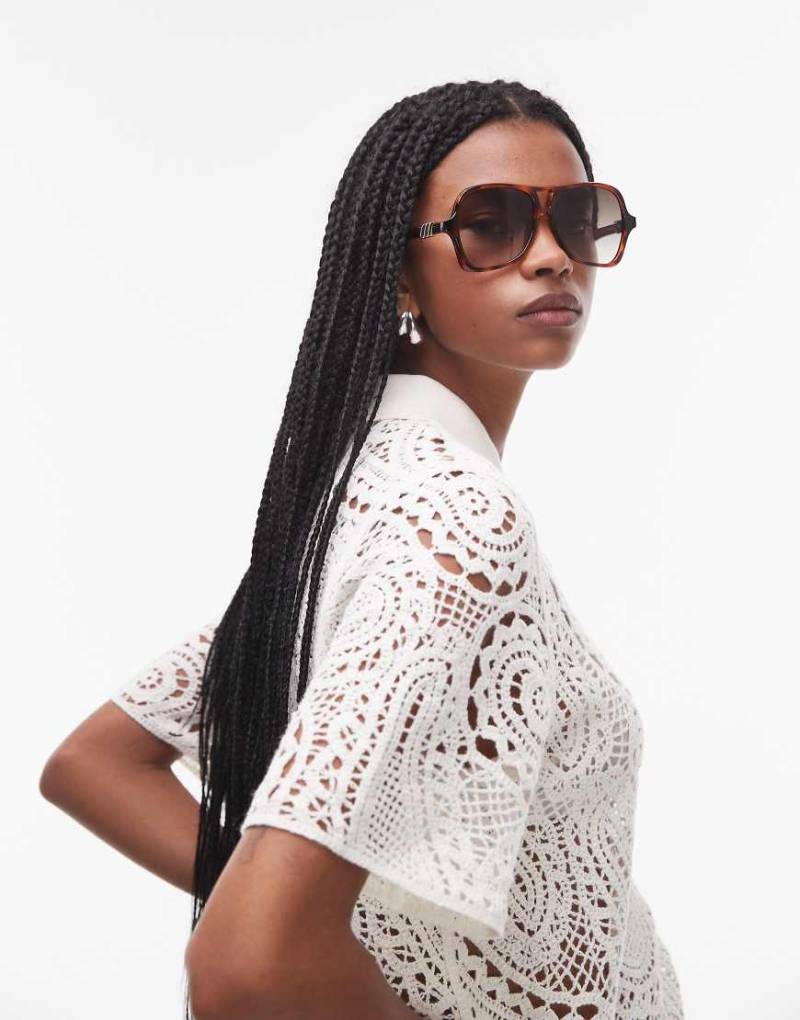 Le Specs - Fortune Teller - Oversize-Pilotensonnenbrille in dunkler Schildpatt-Optik mit Gläsern mit Farbverlauf-Braun von Le Specs