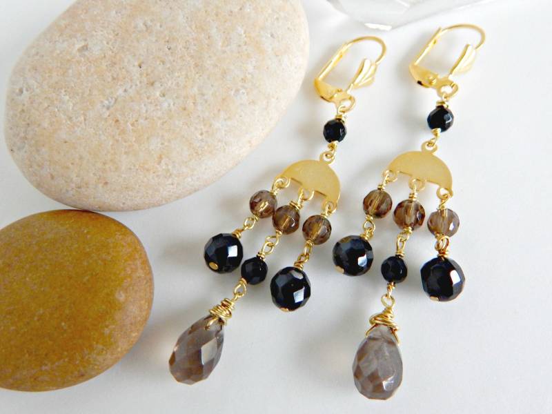 Ohrringe Im Ellipsenstil Mit Natursteingeflecht, Rauchquarz Und Onyx Ohrringe Im Ellipsenstil Mit Natursteingeflecht, Rauchquarz Und Onyx von LeBijouVoyageur