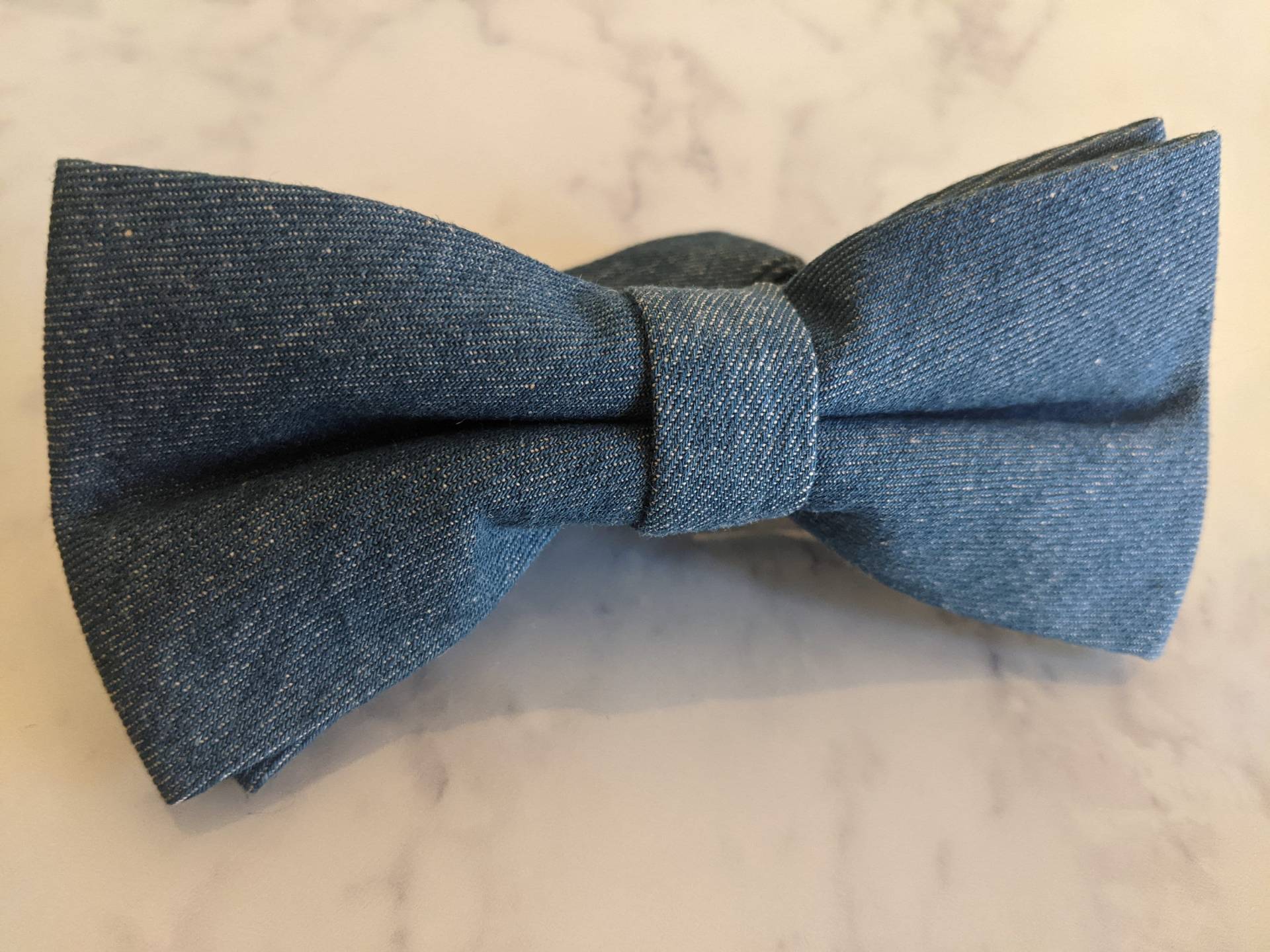 Blaue Denim Fliege von LeBonHomme