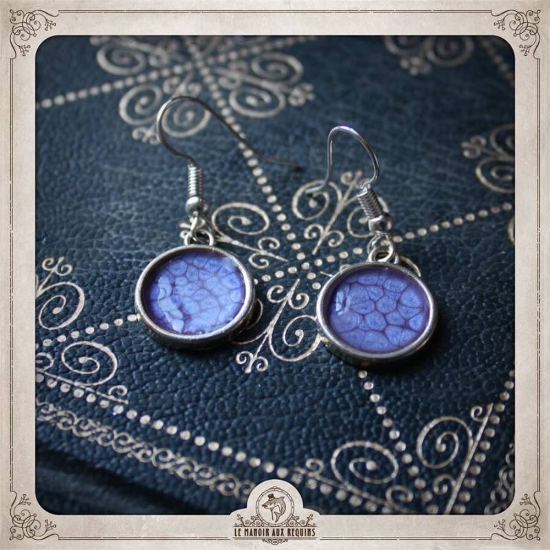 Prisme Ohrringe Silber 12mm Emailliert in Lila Und Lackiertem Harz Runder Planetenkreis Bopr003 von LeManoirAuxRequins