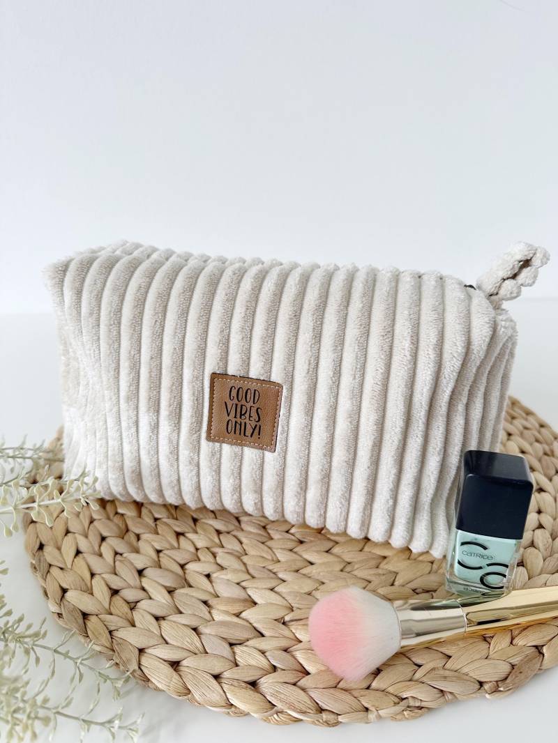 Kosmetiktasche Cord Helles Beige, Make Up Tasche Kulturtasche, Aufbewahrung Kosmetik // Art.nr. Ko-03-L von LeNadelHandmade