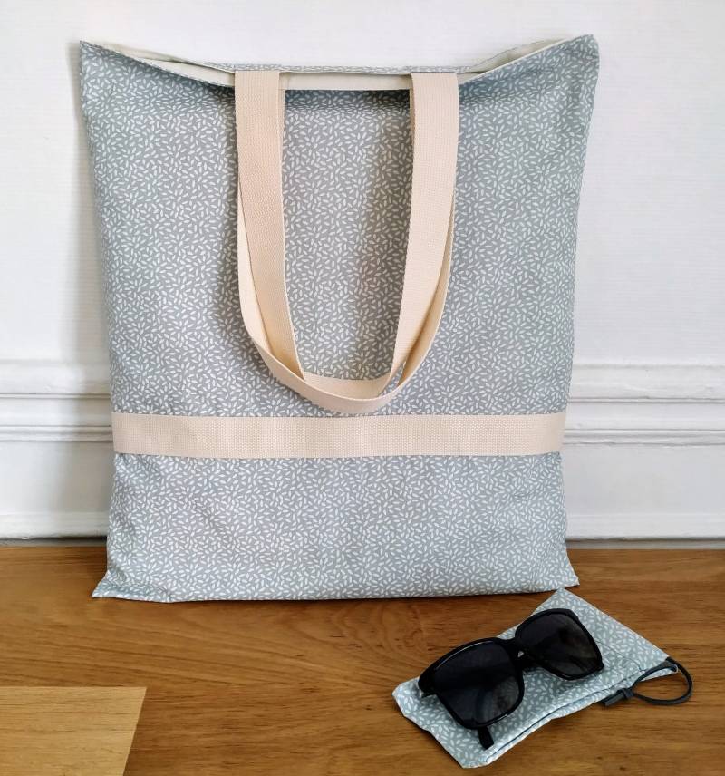 Einkaufstasche, Mit Baumwolle Gefütterte Brillenetui Als Geschenk Einkaufstasche, Mit Baumwolle Gefütterte Brillenetui Als Geschenk von LeNiddAlice