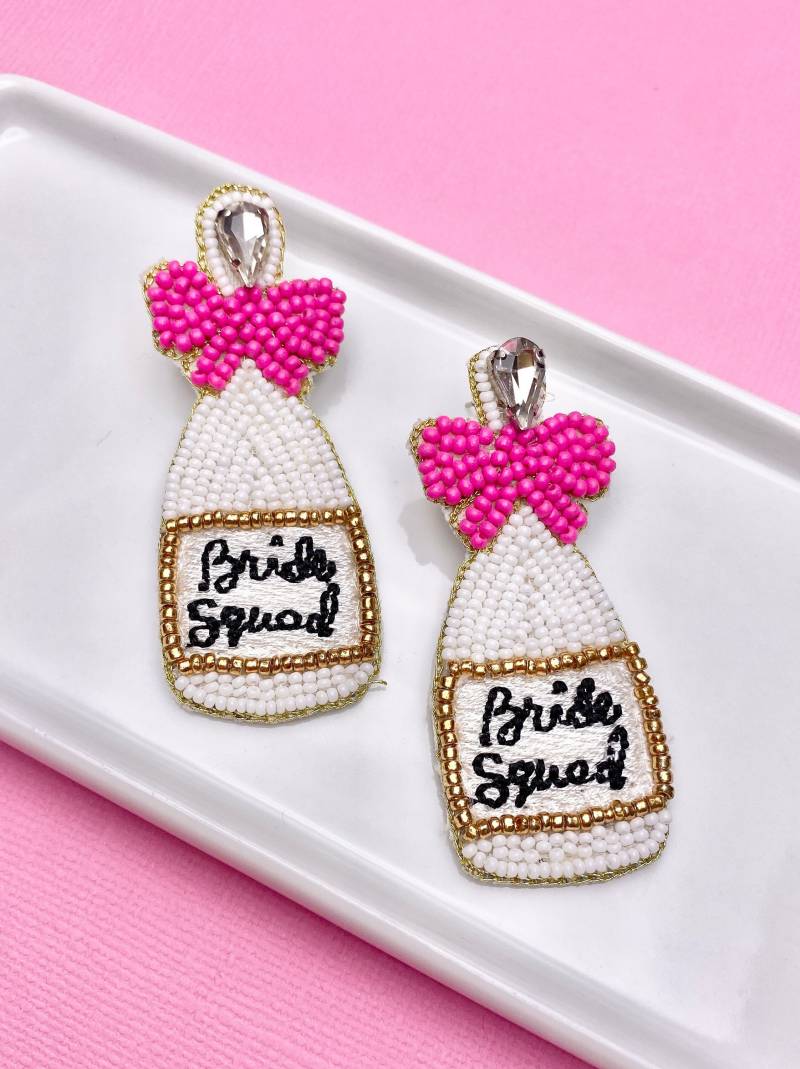 Braut Kader Champagner Flasche Perlen Ohrringe Bachelorette Schmuck Braut Kader Champagner Flasche Perlen Ohrringe Bachelorette Schmuck von LePetitBijouBoutique