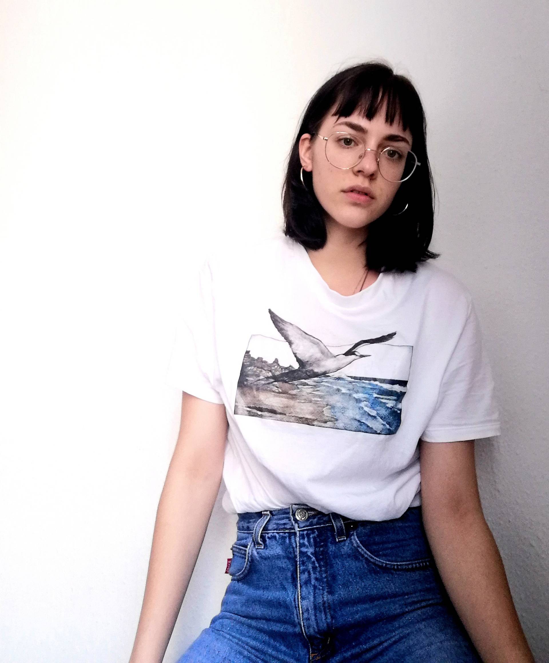 T-Shirt - Au Bord De La Mer von LePetitMagasinDeLou
