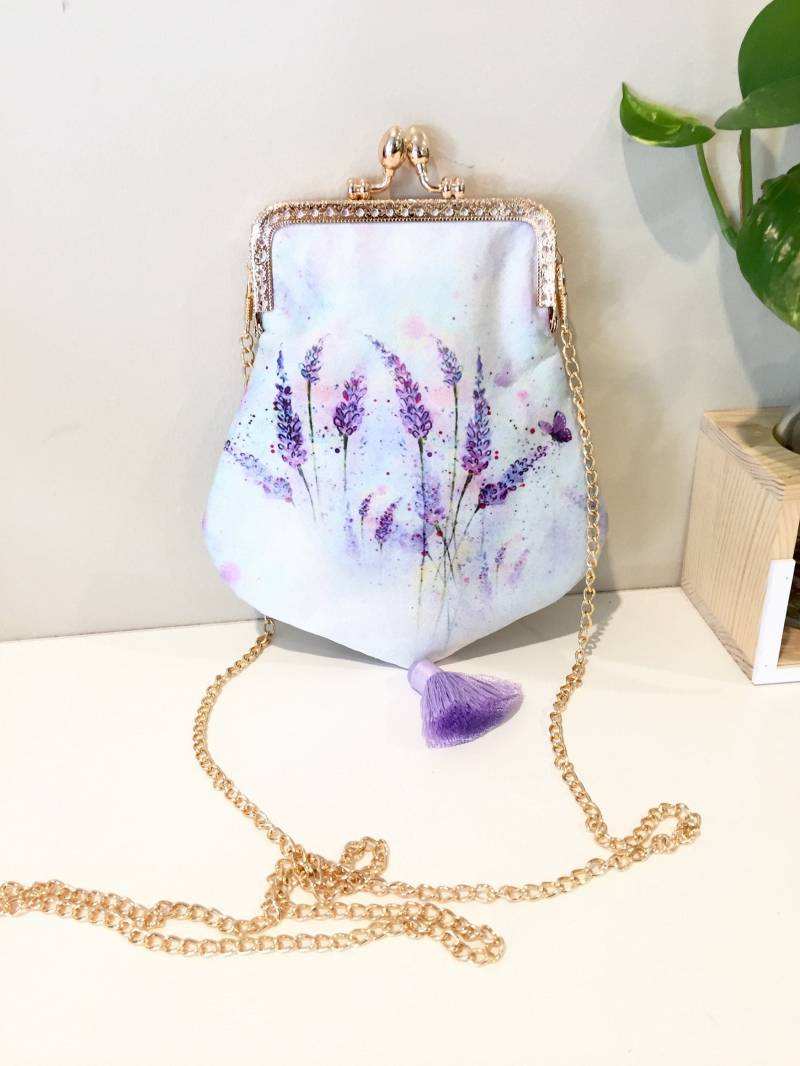 Lila Levander Muster Satin Gerahmte Tasche Schultertasche Handytasche | Individualisierbar von LePetiteDesign