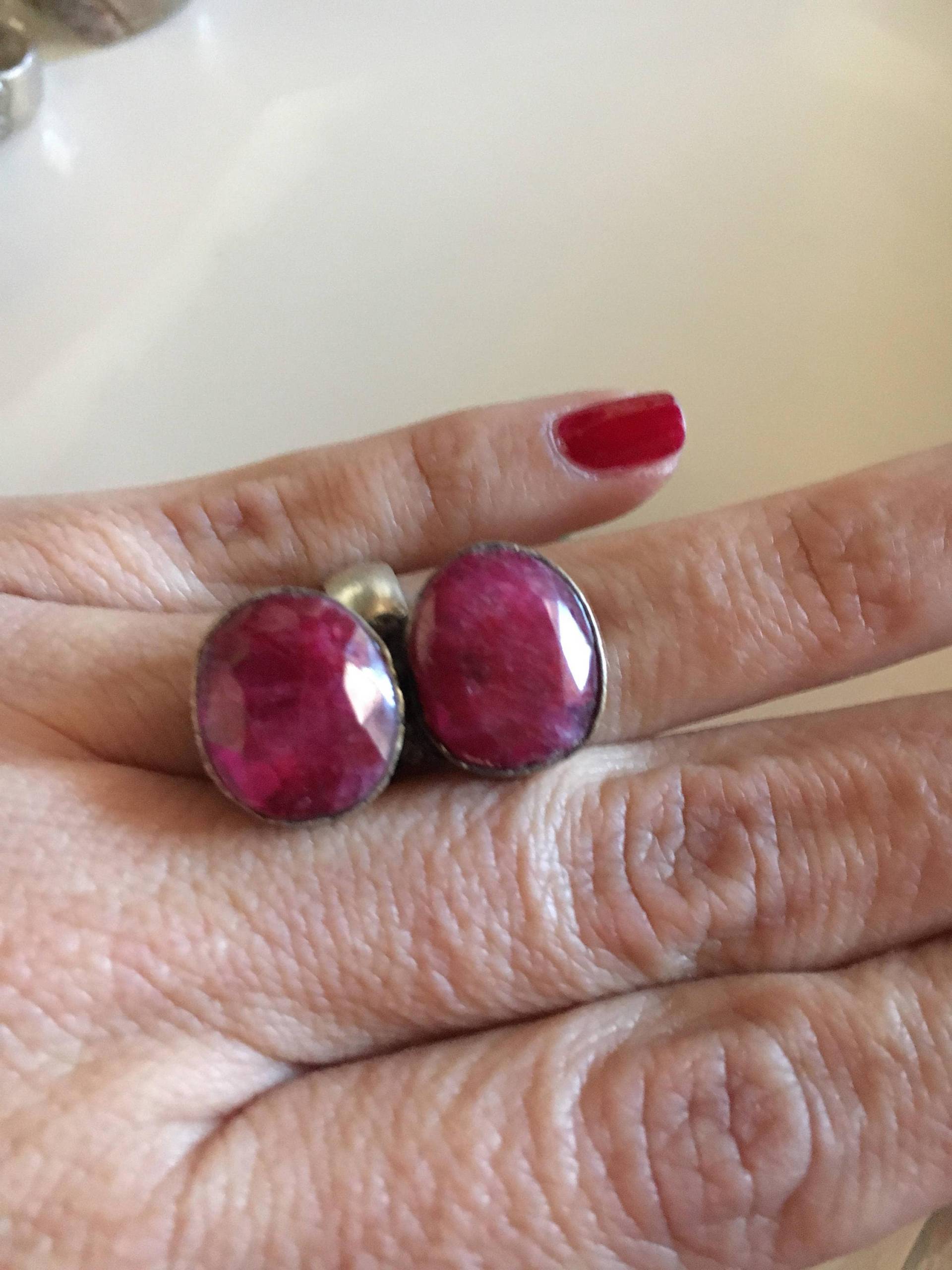 Doppel Ovaler Rubin Silber Ring Doppel Ovaler Rubin Silber Ring von LeRondini