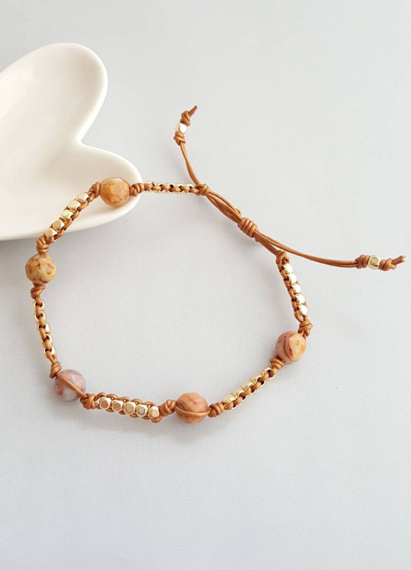 Marmor Stein Perlen Armband Geflochtener Boho Stil von LeSacandChic