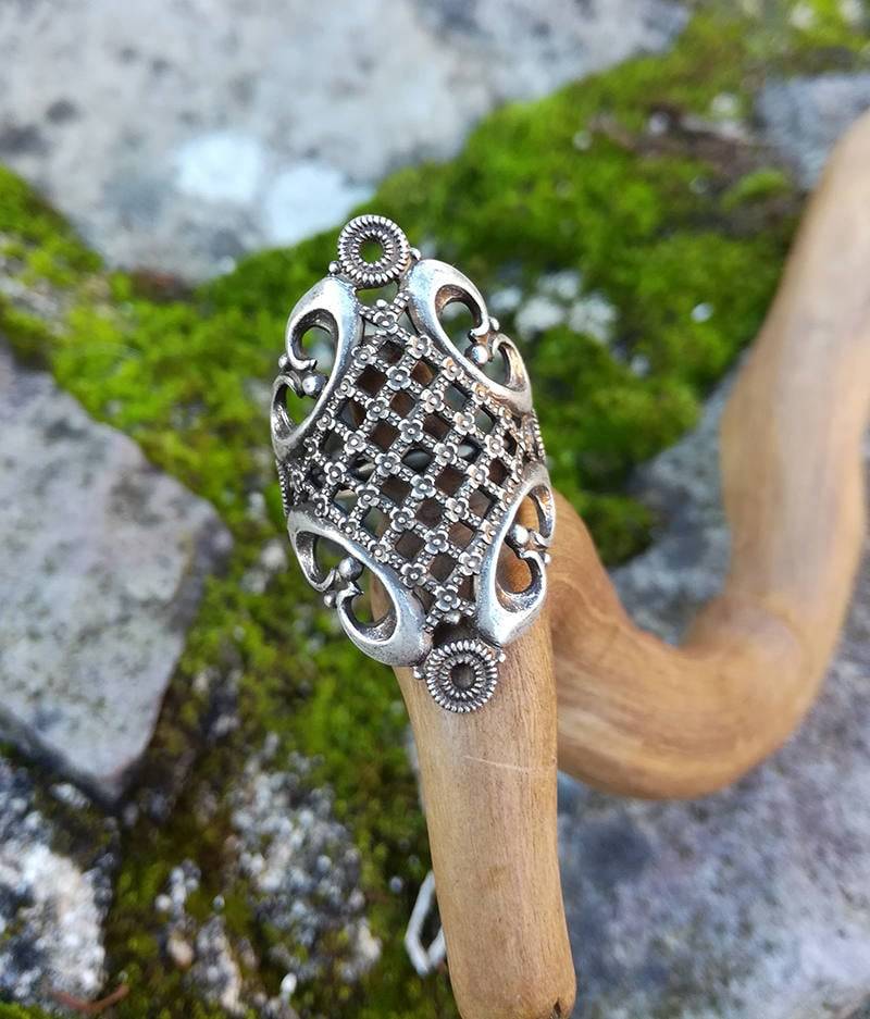 Filigraner Diamantring, Retro-Gitter, Versilberter Messing - Und Sterlingsilberring, Mittelalterlich Durchbrochen, Jugendstil Boho Filigraner Diamantring, Retro-Gitter, Versilberter Messing - Und Sterlingsilberring, Mittelalterlich Durchbrochen, Jugendstil Boho von LeSauleRieur
