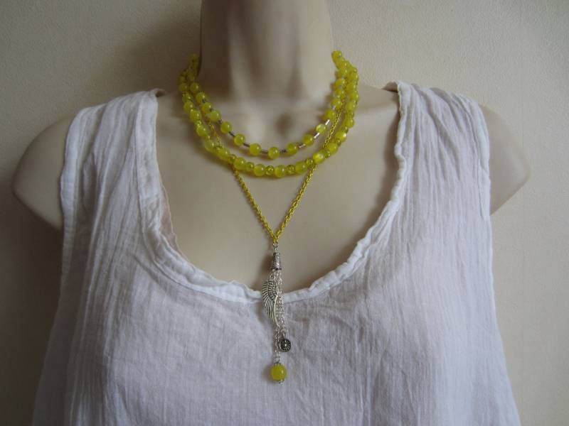 Multi-Zeile-Halskette Im Glasperlen Gelb von LeSerpentRougeFrance