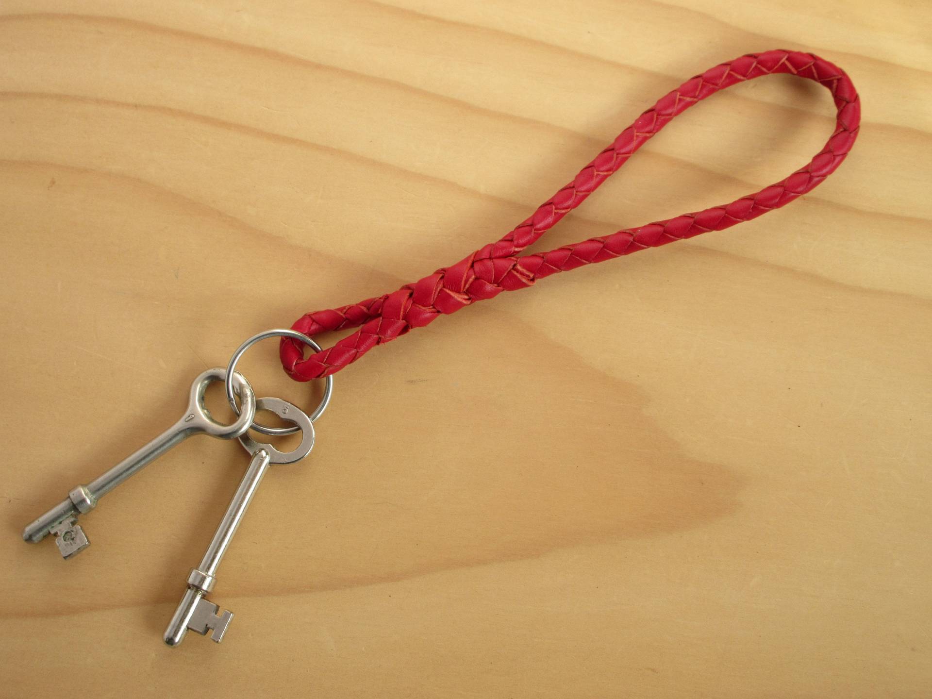 Leder Schlüsselanhänger Geflochten Aus Rotem Känguru - Der Infinity von LeadOnDogs