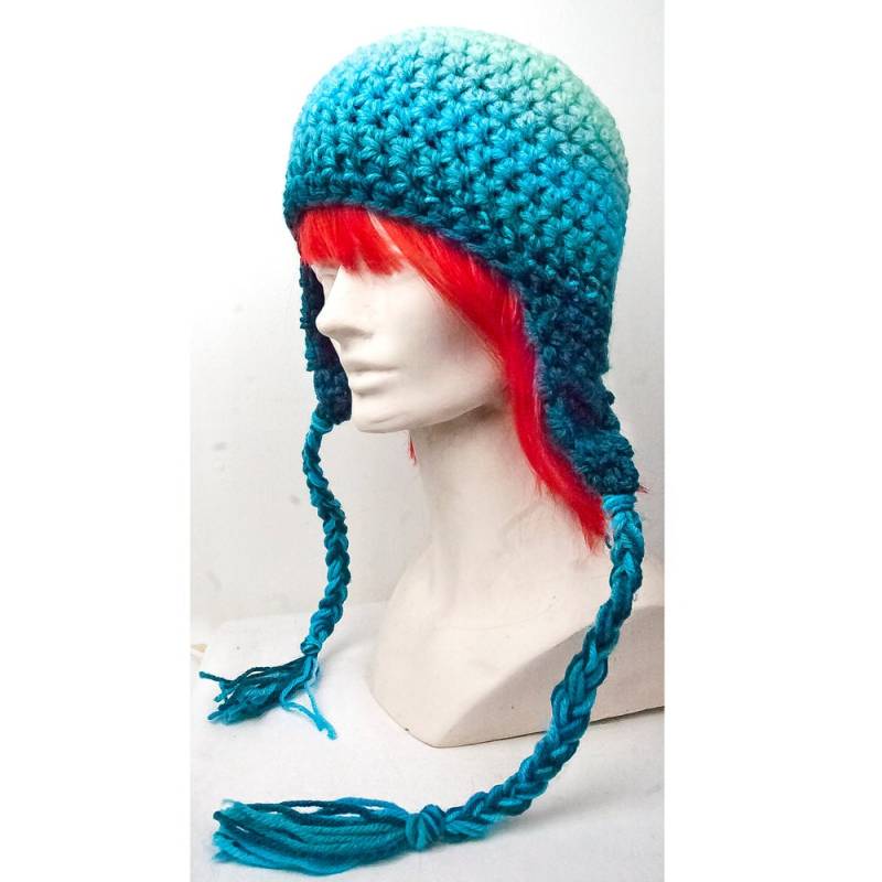 Hellblaue Ombre Ohrflap Mütze von LeafLee