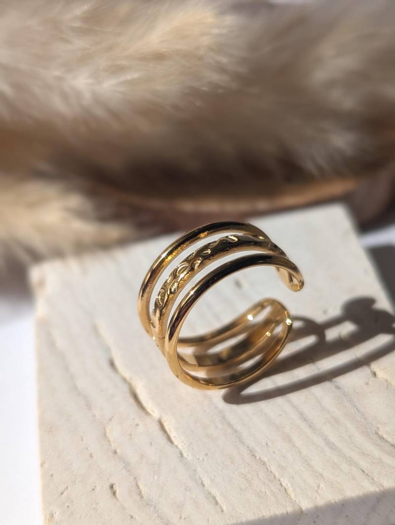 Dreireihiger Boho Statement Ring Breit Edelstahl Vergoldet Verstellbar Gold Breiter Offener von Leafberries