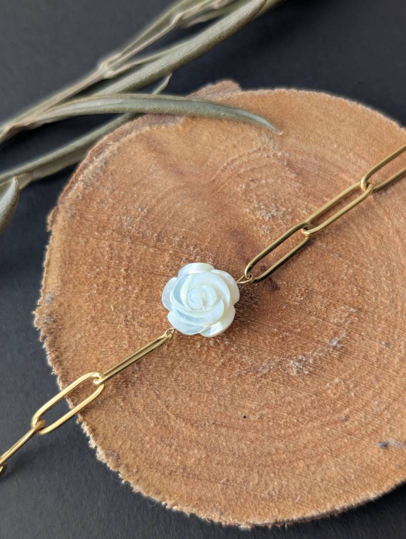 Fußkettchen "Rose" Klammer Fußkette Gold Mit Perlmuttrose Gliederfußkette Rose Boho Oder Silber von Leafberries