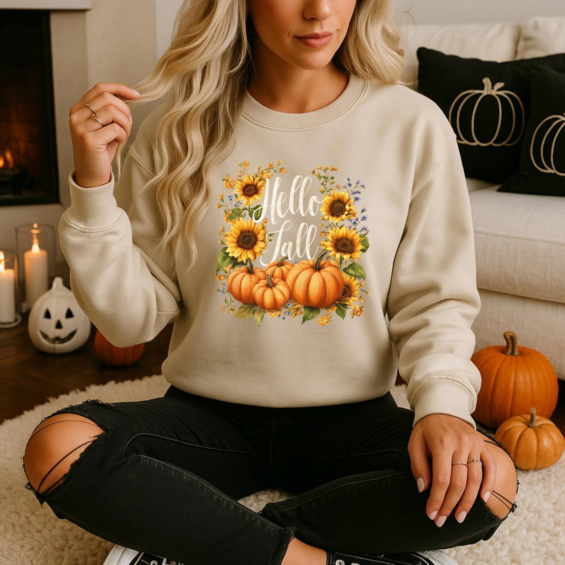 Hello Fall Sweatshirt, Cotton Fleece Pumpkin Sunflower Crewneck, Autumn Sweater, Thanksgiving Pullover von LeahsKreativhaus