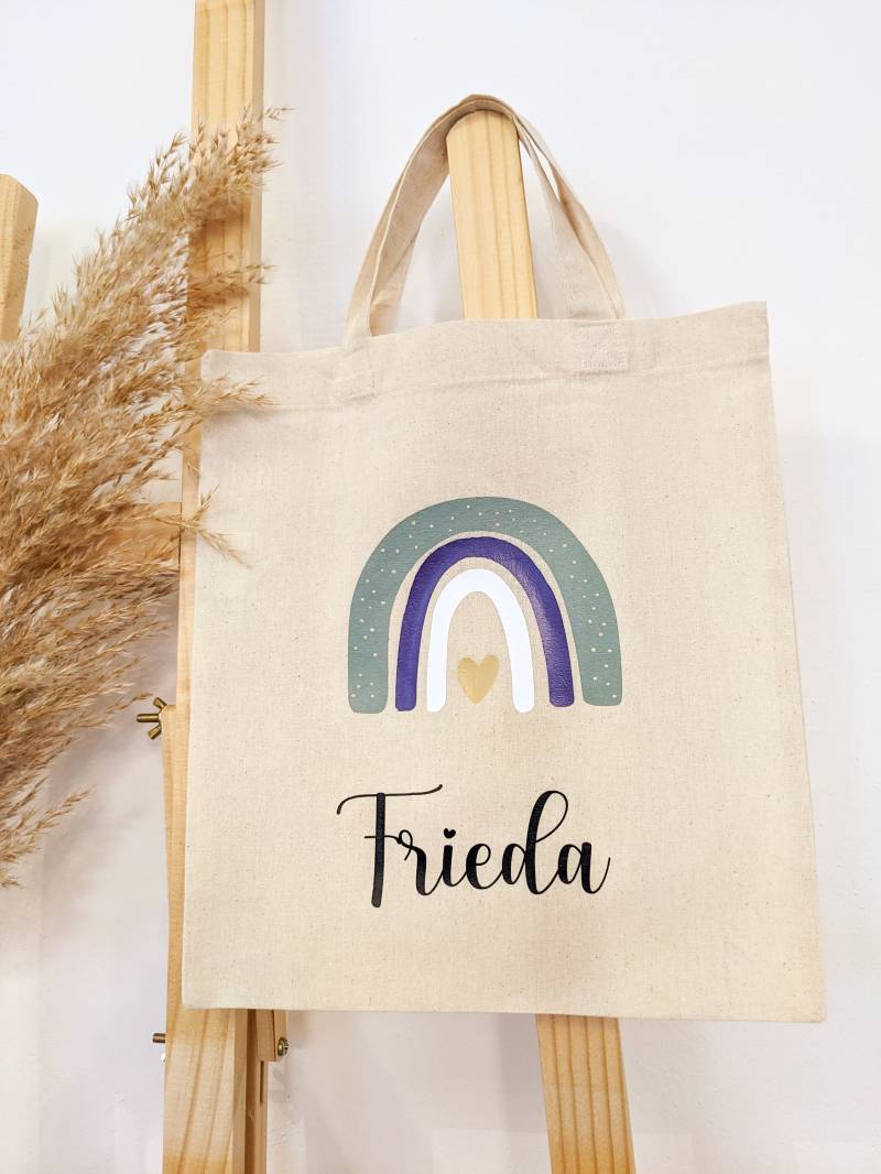 Jutetasche| Regenbogen | Kindertasche Stoffbeutel Kindergarten Stofftasche Personalisiert Kinderbeutel Jutebeutel Jutetasche| Regenbogen | Kindertasche Stoffbeutel Kindergarten Stofftasche Personalisiert Kinderbeutel Jutebeutel von LeapsofjoyDE