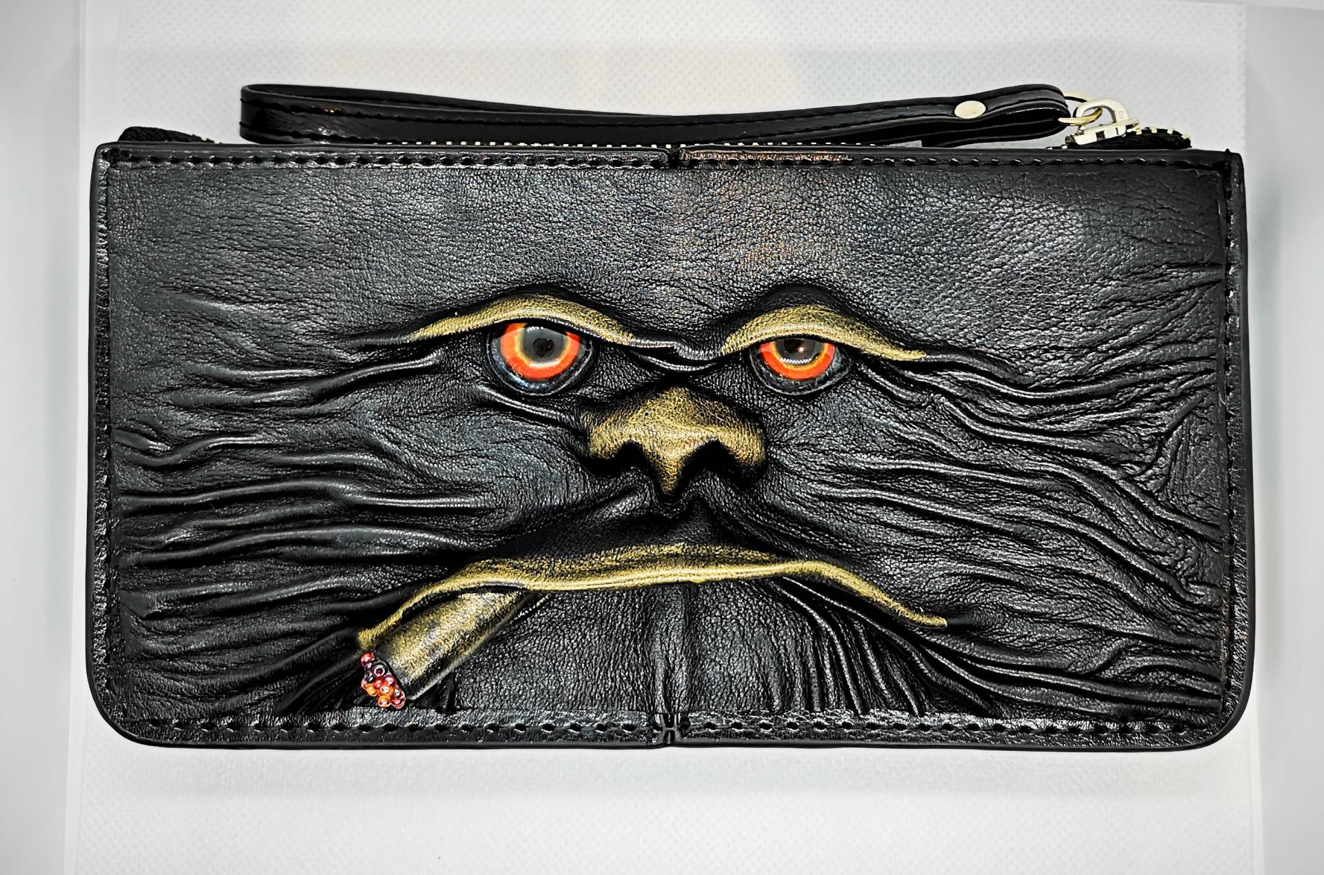 Handgefertigte Leder Lange Schwarz Kupplungsarmband Frauen Reißverschluss Rindsleder Geldbörse Brieftasche Kartenhalter. Räuchermonster Tüte Handgefertigte Leder Lange Schwarz Kupplungsarmband Frauen Reißverschluss Rindsleder Geldbörse Brieftasche Kartenhalter. Räuchermonster Tüte von LeasBoutique