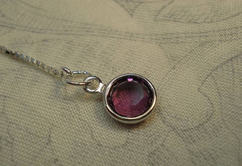 Lila Runde Swarovski-Kristallen Auf Sterling Ohr Fäden-Kostenloser Versand An Us-Threader Ohrringe Oder Halskette von LeasEarThreads