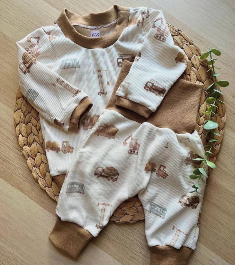 Sweater/Oberteil Langarmshirt Pullover Pumphose Set Baby Kind Junge Mädchen Newborn „Auf Der Baustelle" von LeasNaehtraum