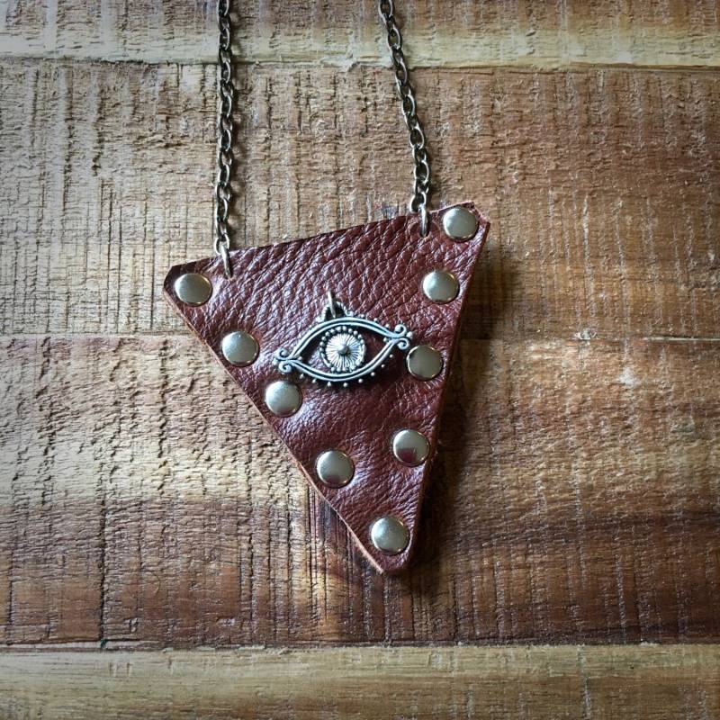 Gitarre Pick Case, Gitarrist Geschenk, Zubehör, Braun Ledertasche Halskette Mit Silber Auge Charme, Pick-Beutel, Leder-Zubehör von LeatheRCycle