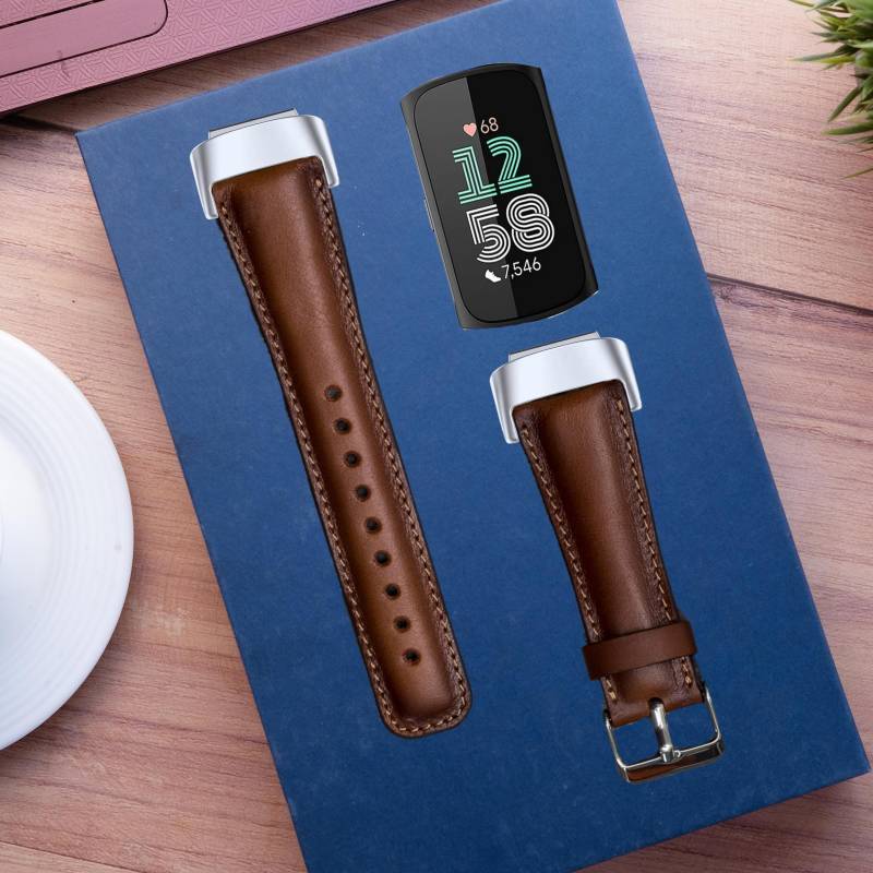 Fitbit Charge 5 6 Watch Band 18mm Custom Christmas Gift Men & Women Bracelet Sport Personalised Genuine Leather Weichnachtsgeschenk von LeatherBagOne