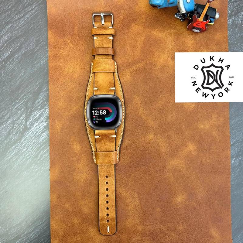 Fitbit Versa 4/3/Sense 2 Watch Band Custom Christmas Gift Men & Women Bracelet Sport Personalised Genuine Leather Weichnachtsgeschenk von LeatherBagOne