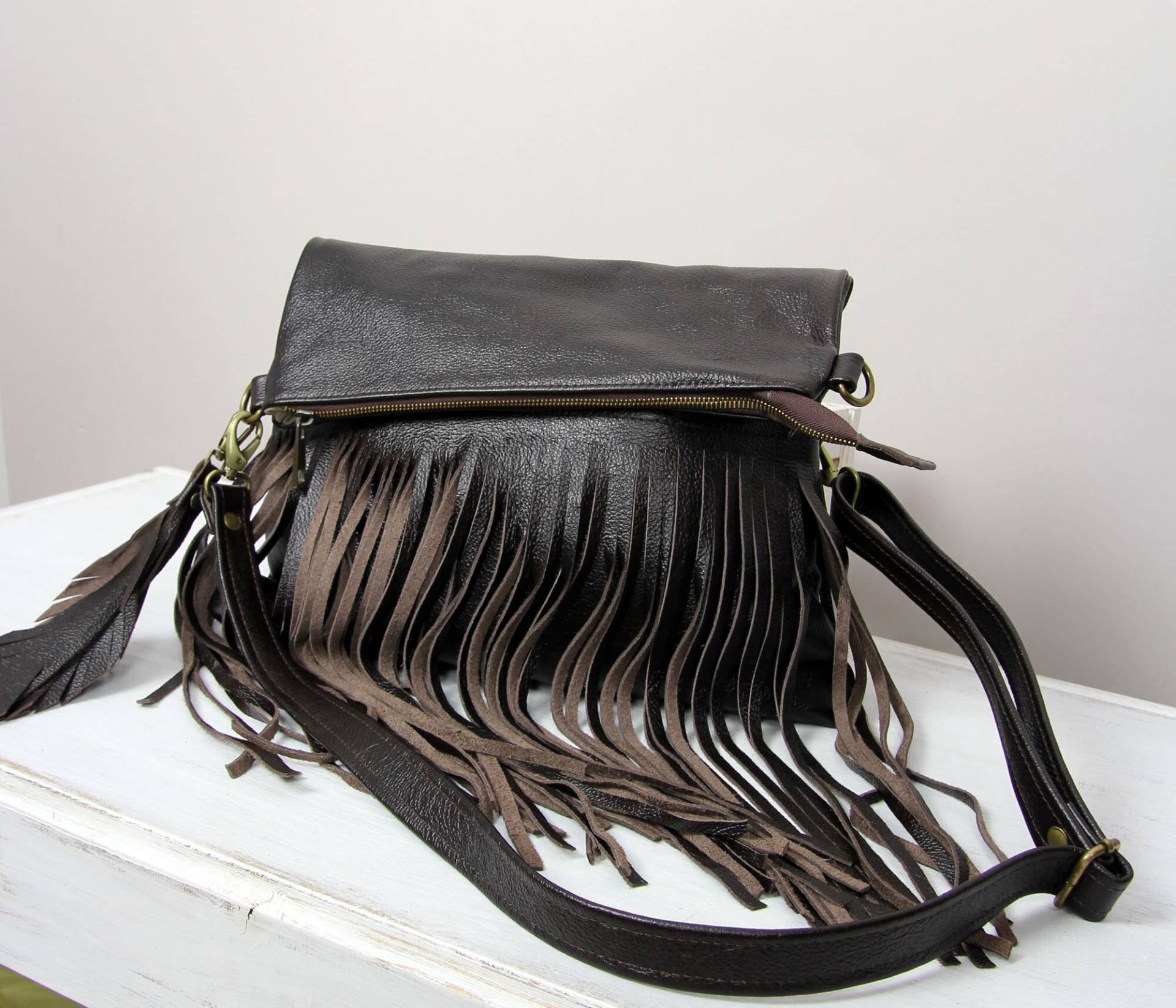 Braune Leder Geldbörse Krokotasche Fransen Umhängetasche Handtasche Crossbody Boho von LeatherBagsStudio