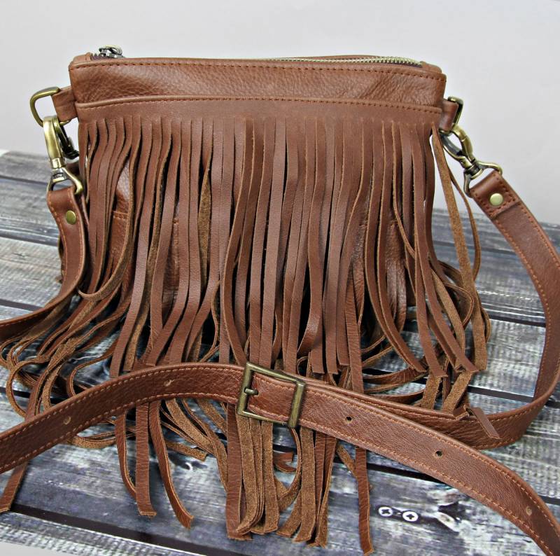 Distressed Leather Fringe Crossbody Bag Handgemachte Kleine Geldbörse von LeatherBagsStudio