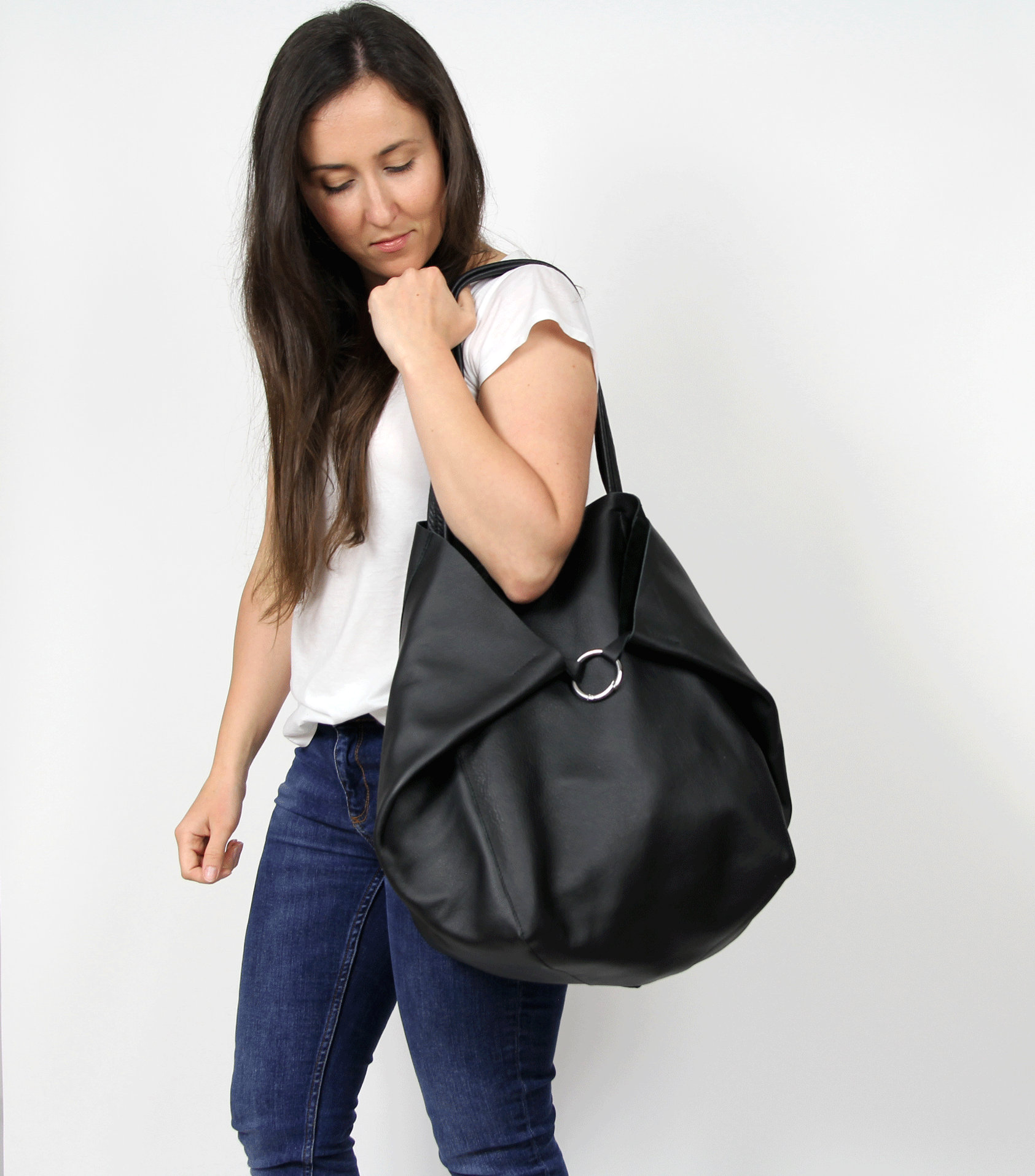 Schwarze Große Ledertasche, Tasche, Oversized Große Shopper Handtasche Für Frauen, Weiches Echtleder von LeatherBagsStudio