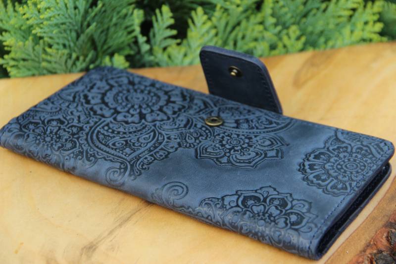 Blaue Leder Geldbörse Geprägte Florale Vollkorn-Kupplung von LeatherCraftsUA