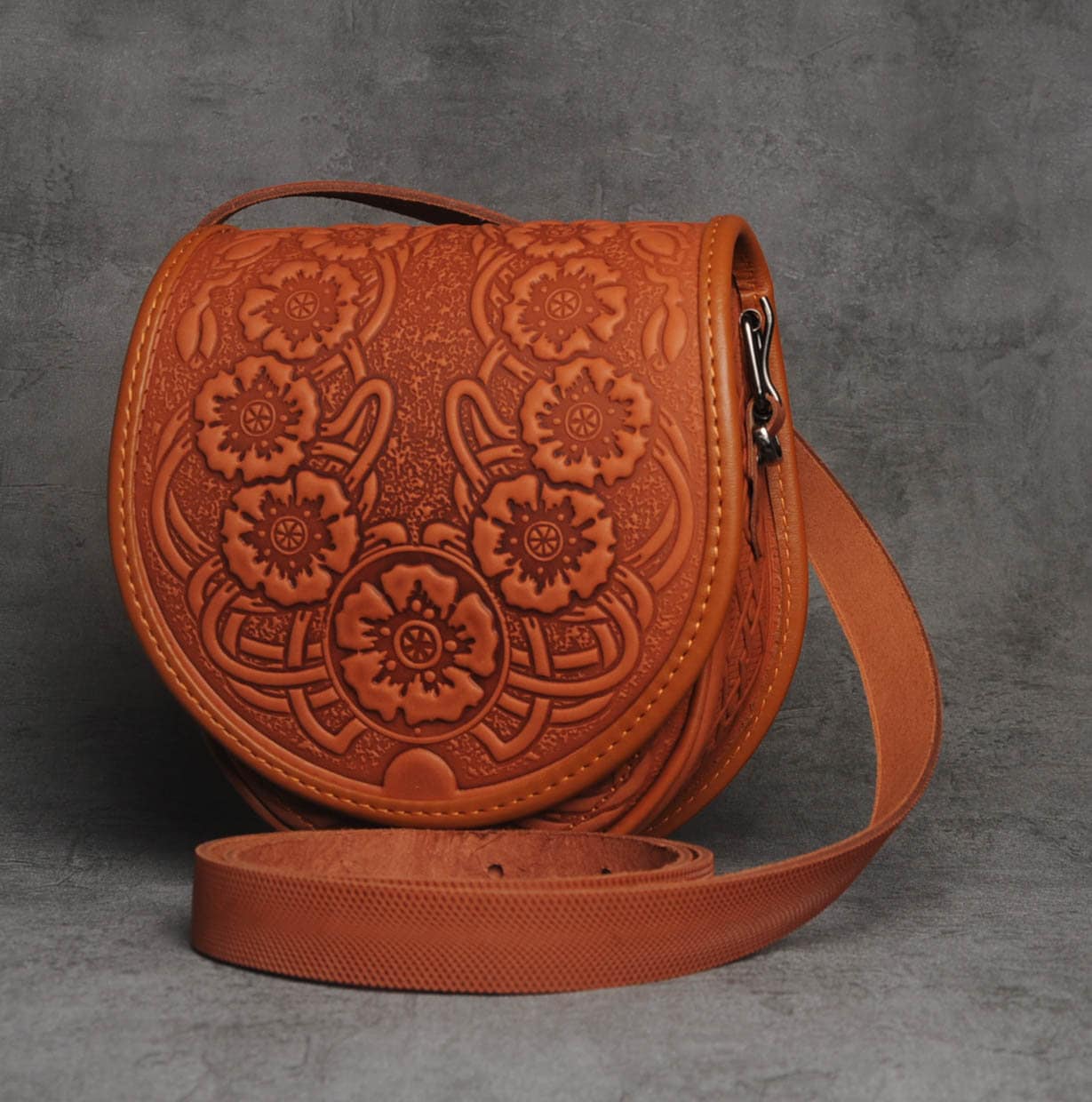 Foxy Leder Geldbörse Damen, Ledertasche, Tasche Mohnblumen, Hot Punzierte Tasche, Echt Schulter Crossbody Bag von LeatherCraftsUA