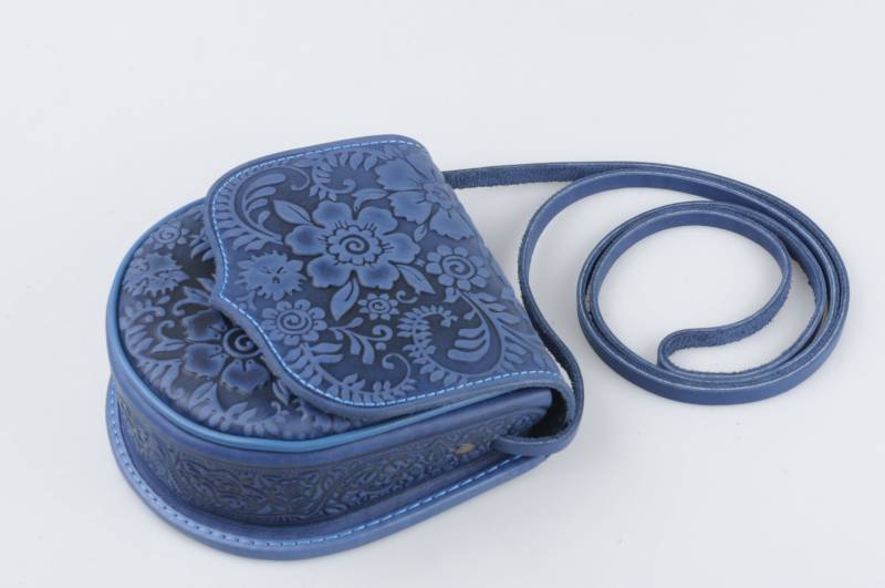 Geprägte Leder Umhängetasche Kleine Blaue Hot Punzierte Geldbörse von LeatherCraftsUA